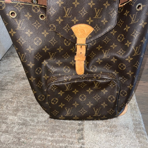 COPY - LOUIS VUITTON Brown Monogram Montsouris MM Backpack - Picture 3 of 8